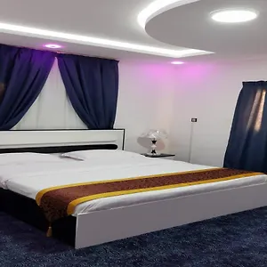 Oyo 574 Edraj Furnished Units 2 فندق جدة